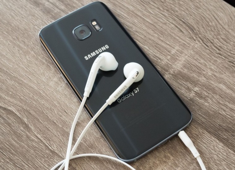 How to Add Music to Snapchat? [Add Songs to Snaps/Stories]