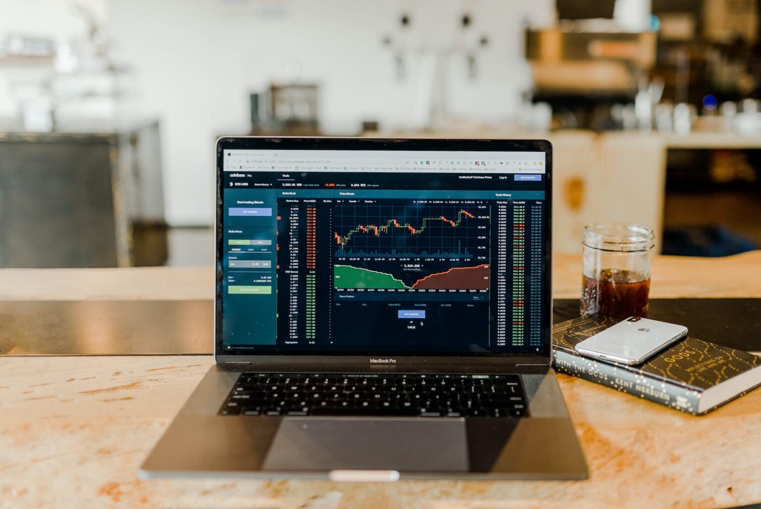The Difference Between Stock Trading And CFD Trading